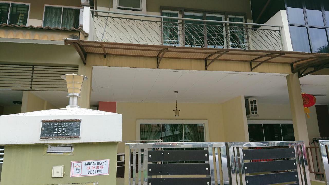 Homestay Bandar Putra Kulai Exterior foto